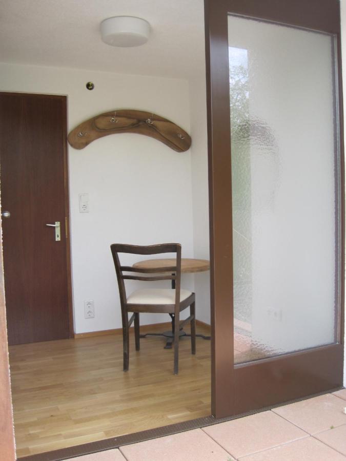 Haus Am Weinberg Apartment Erzingen Екстериор снимка